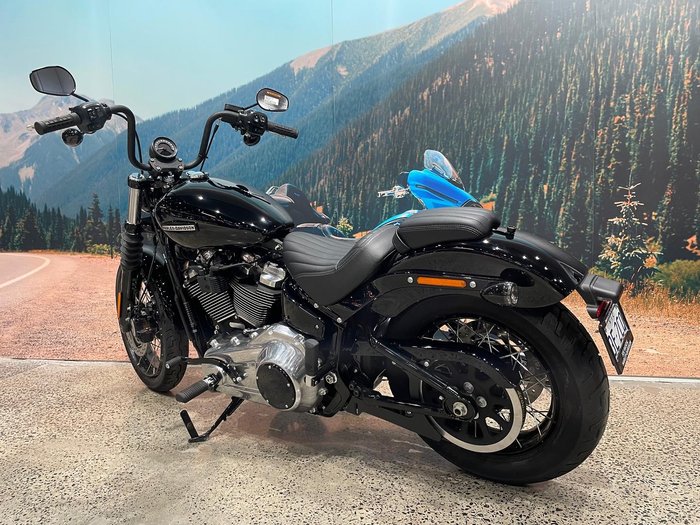 Harley-Davidson Street Bob 117 (FXBB) Softail