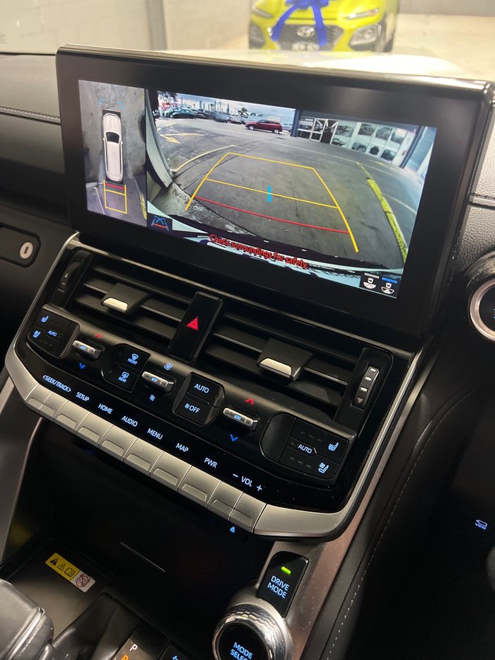 2022 Toyota Landcruiser VX