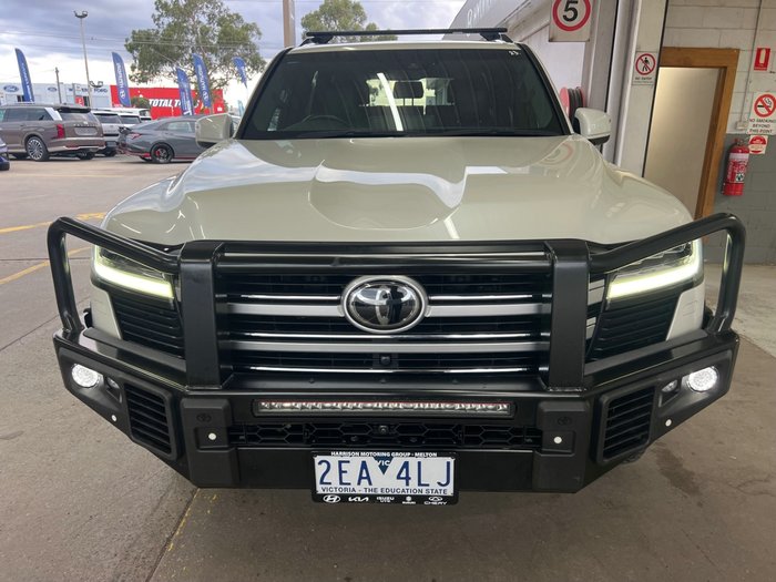 2022 Toyota Landcruiser VX