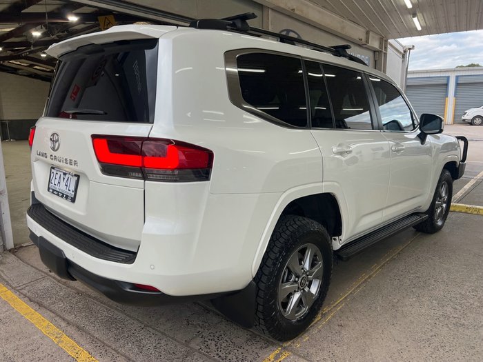 2022 Toyota Landcruiser VX