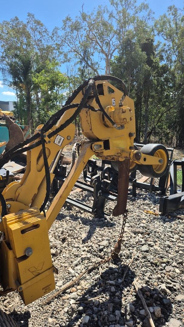 2011 Vermeer Rtx550 Yellow