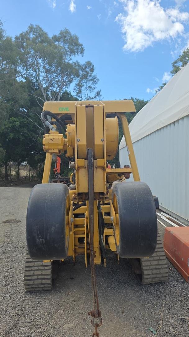 2011 Vermeer Rtx550 Yellow