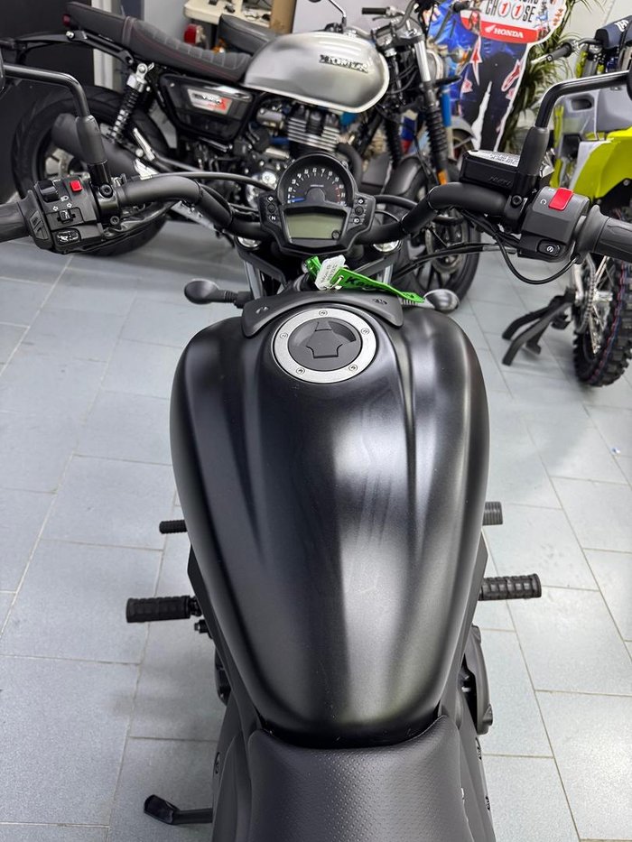 2025 Kawasaki Vulcan S Full Power Vulcan S Black