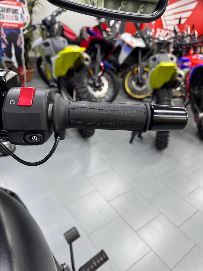 2025 Kawasaki Vulcan S Full Power Vulcan S Black