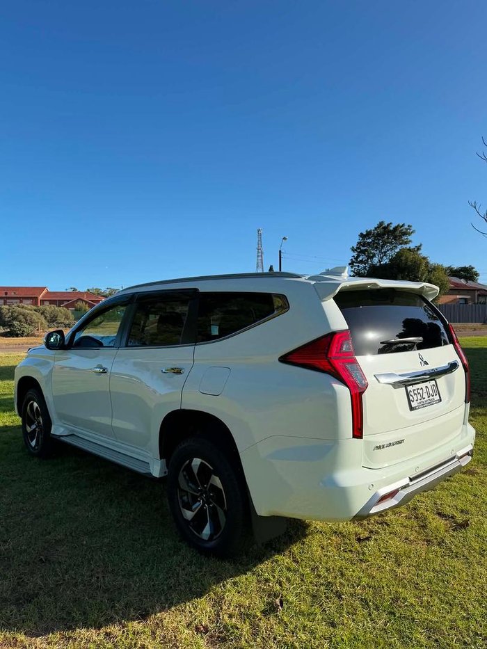 2024 Mitsubishi Pajero Sport GLS