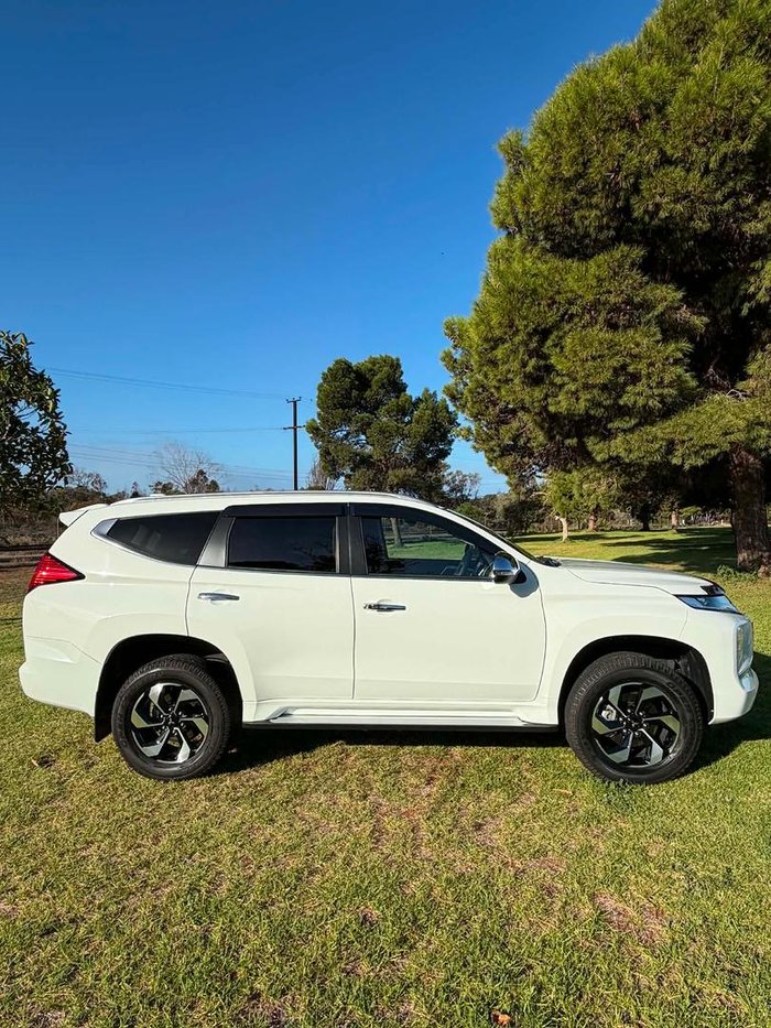 2024 Mitsubishi Pajero Sport GLS