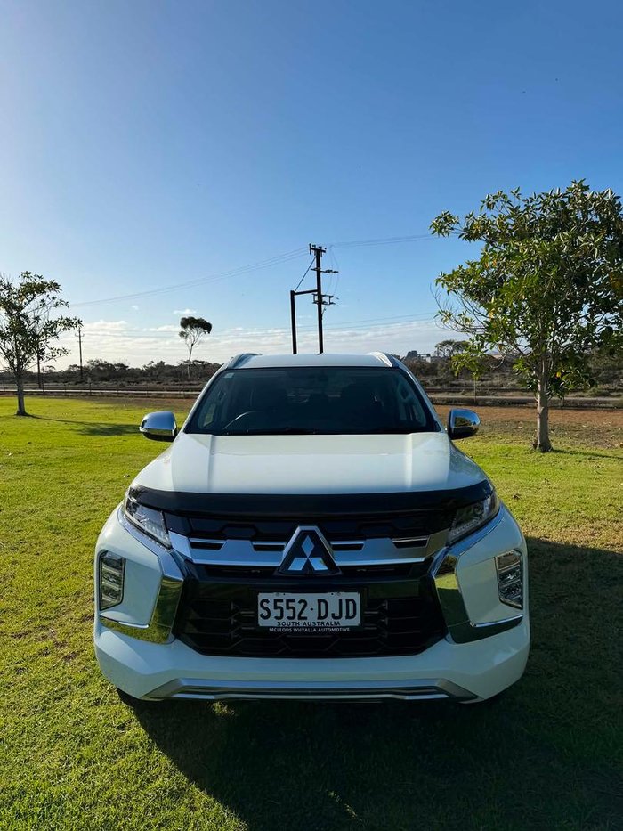 2024 Mitsubishi Pajero Sport GLS