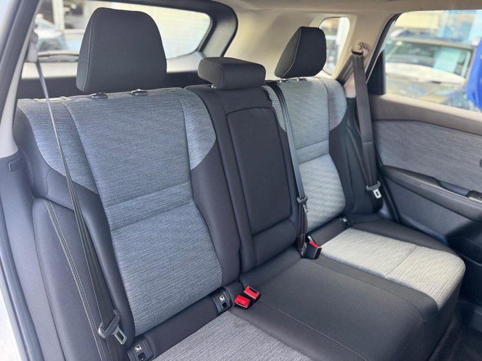 2024 Nissan X-TRAIL ST