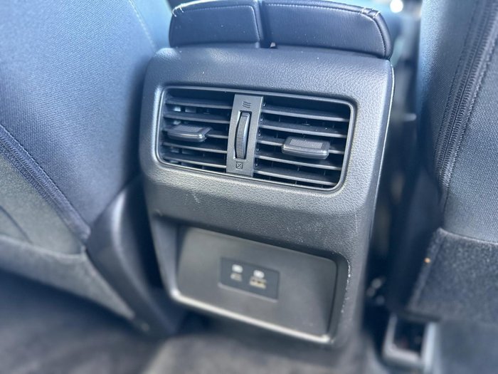 2024 Nissan X-TRAIL ST