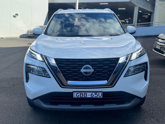 2024 Nissan X-TRAIL ST