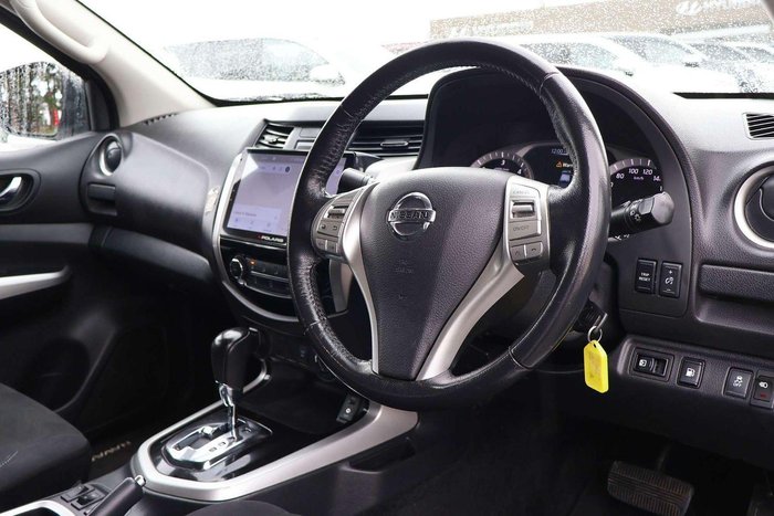 2018 Nissan Navara ST