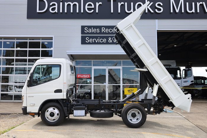2025 Fuso Canter 615 Tipper White