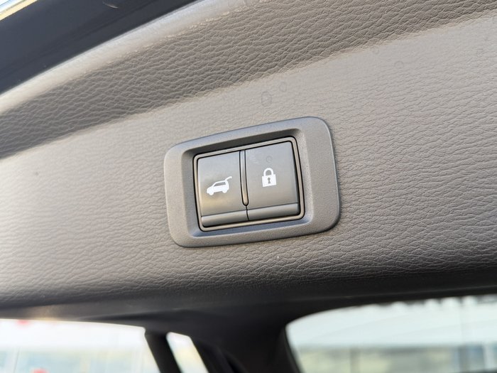 2023 Mitsubishi Outlander PHEV Exceed