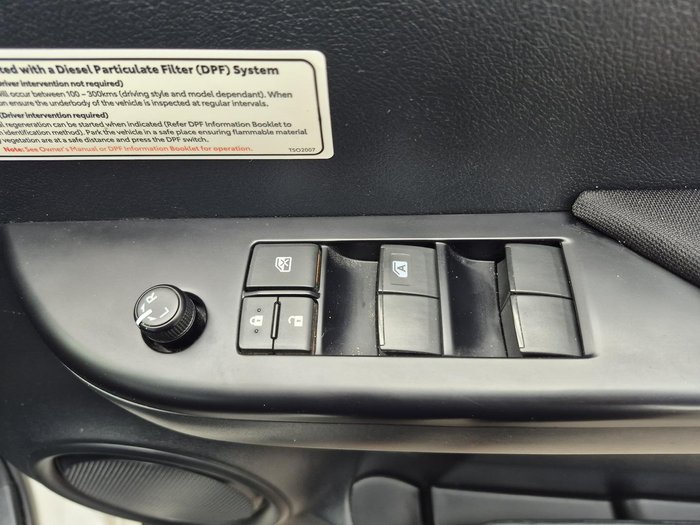 2020 Toyota Hilux SR