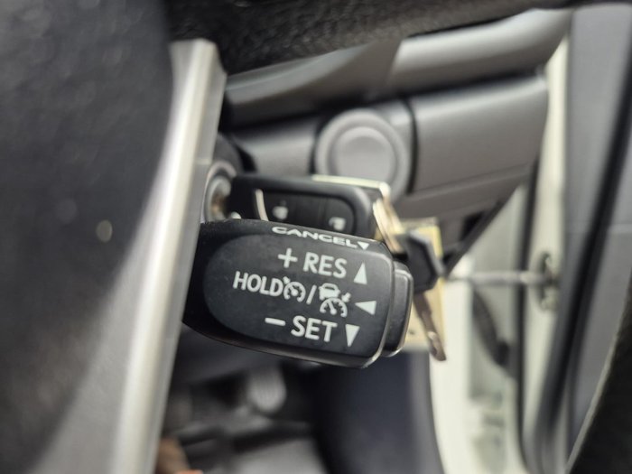 2020 Toyota Hilux SR