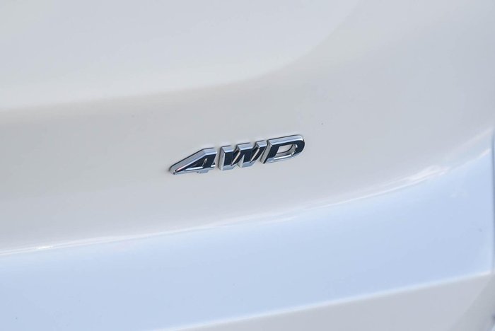 2024 Nissan Pathfinder ST-L