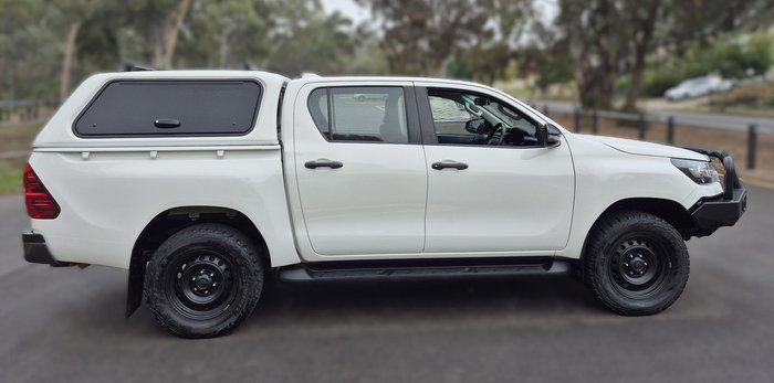 2021 Toyota Hilux SR
