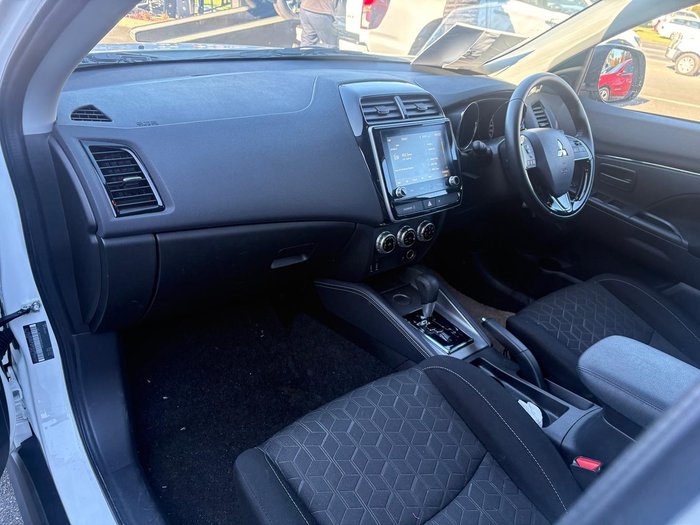 2022 Mitsubishi ASX ES
