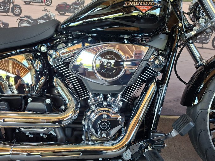 2025 HARLEY-DAVIDSON FXBR BREAKOUT (117)