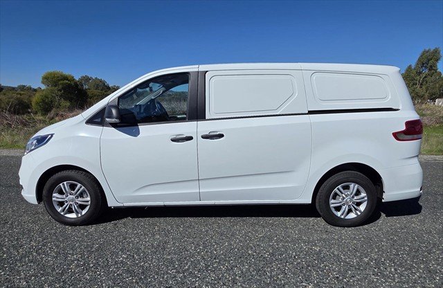 2025 LDV G10
