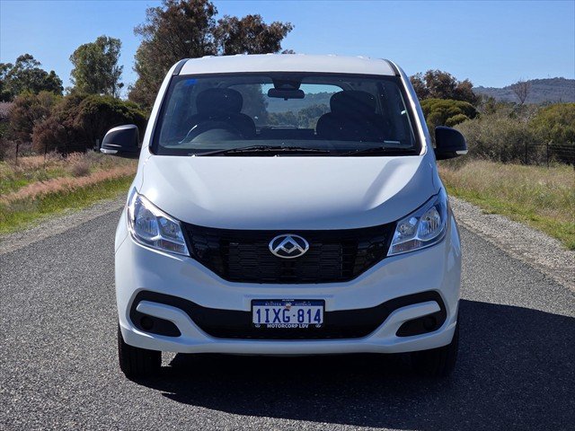 2025 LDV G10