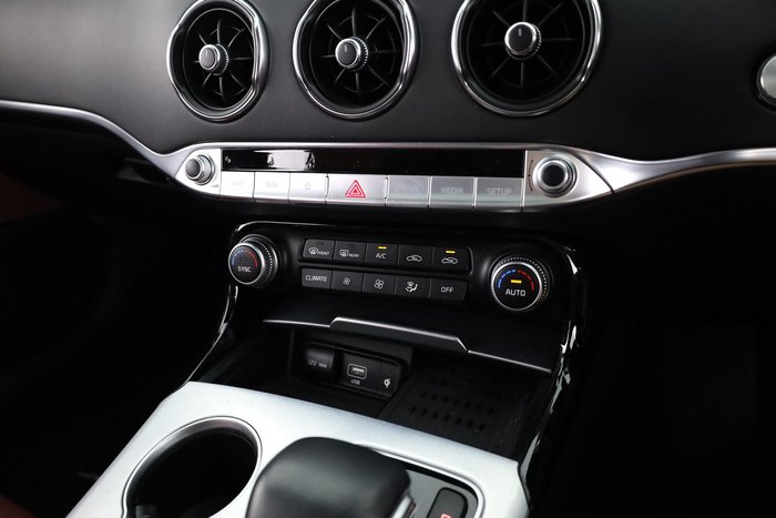 2023 Kia Stinger GT