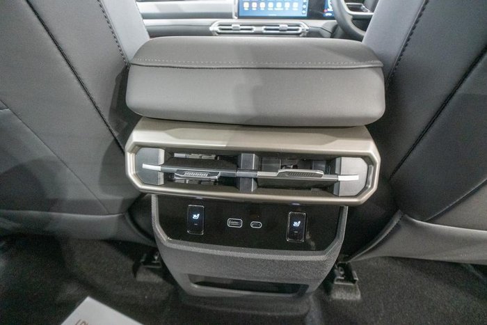2025 LDV Terron 9 Evolve