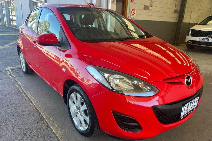 2014 Mazda 2 Neo Sport