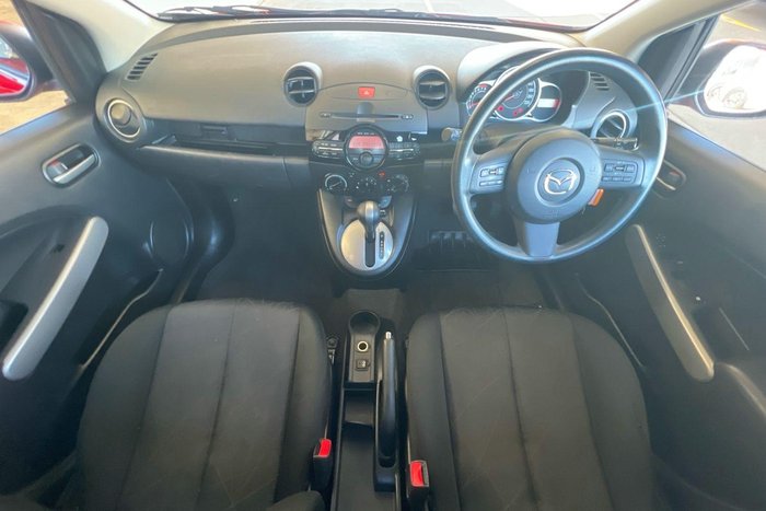 2014 Mazda 2 Neo Sport