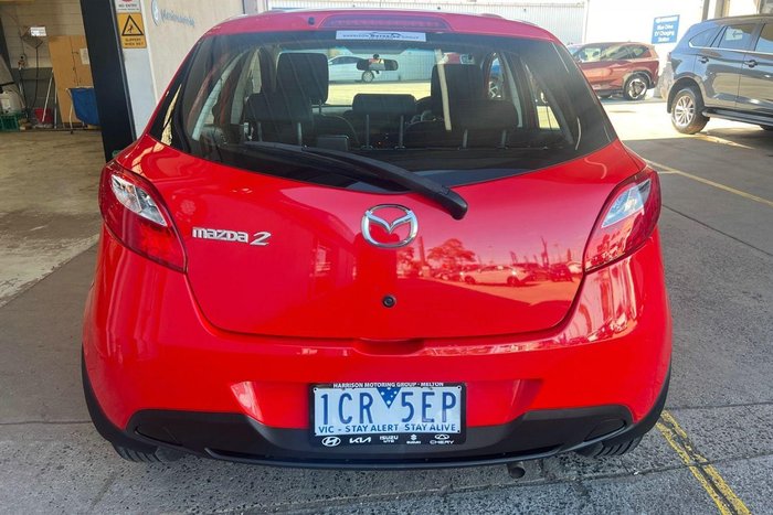 2014 Mazda 2 Neo Sport