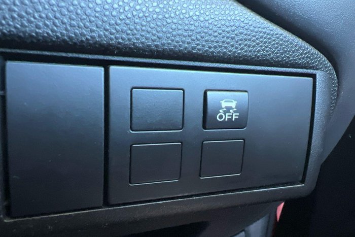 2014 Mazda 2 Neo Sport