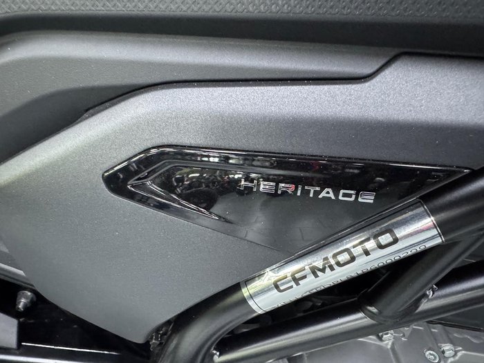 2023 CFMOTO 300 CL-X CL-X Silver