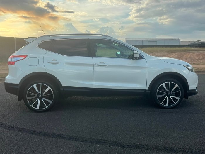 2015 Nissan QASHQAI Ti