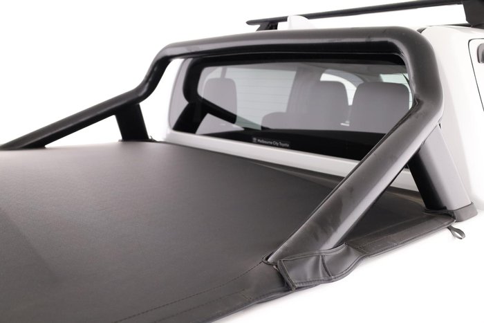 2024 Toyota Hilux SR5 48V