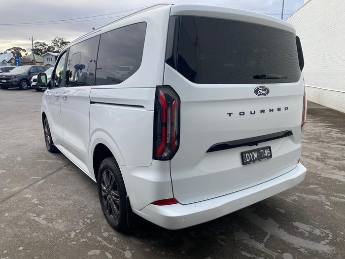 2024 Ford Tourneo Titanium X