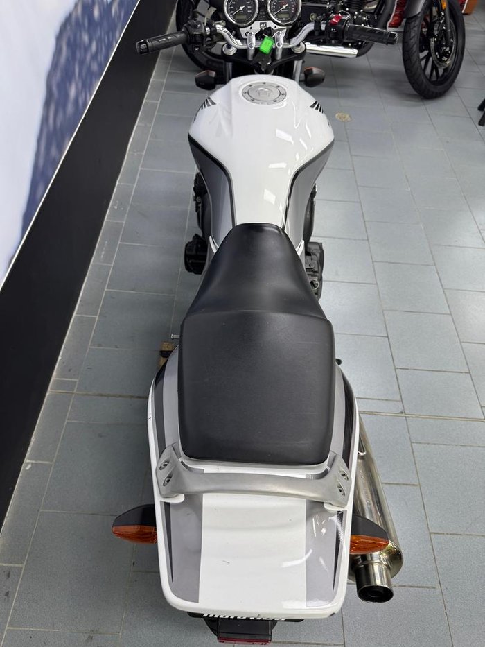 2010 Honda CB400 CB400 White