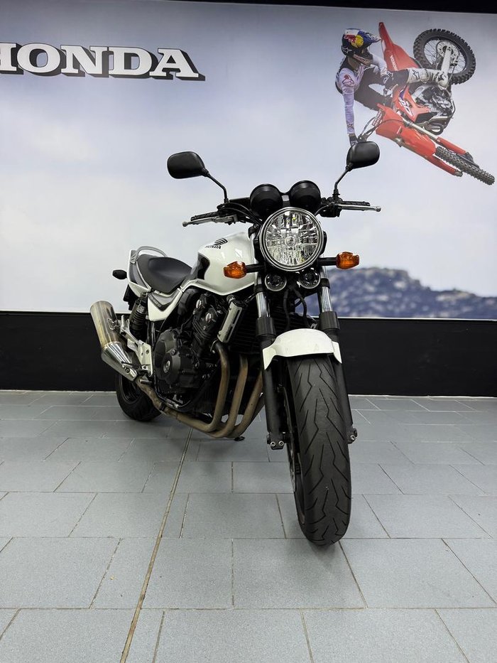 2010 Honda CB400 CB400 White