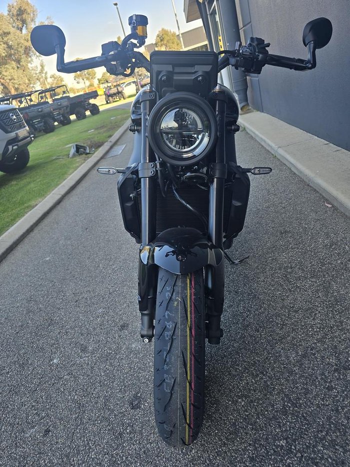 2026 Yamaha XSR900 XSR Black