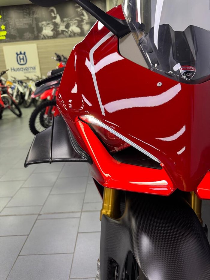 2021 Ducati Panigale V4 R Panigale V4 Red