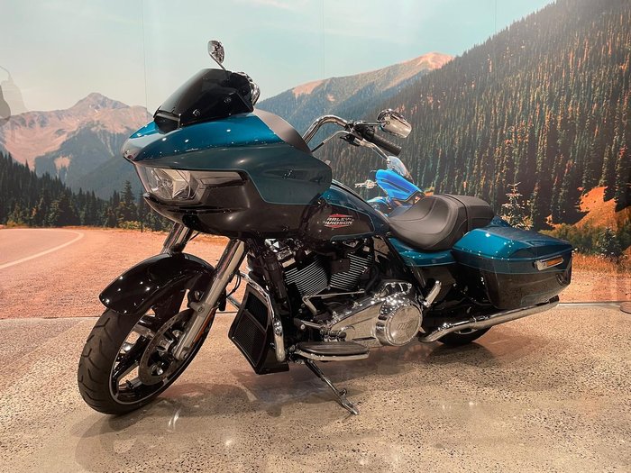 Harley-Davidson Road Glide 117 (FLTRX) Touring