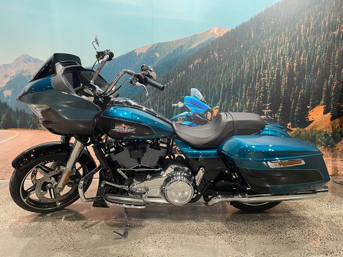 Harley-Davidson Road Glide 117 (FLTRX) Touring