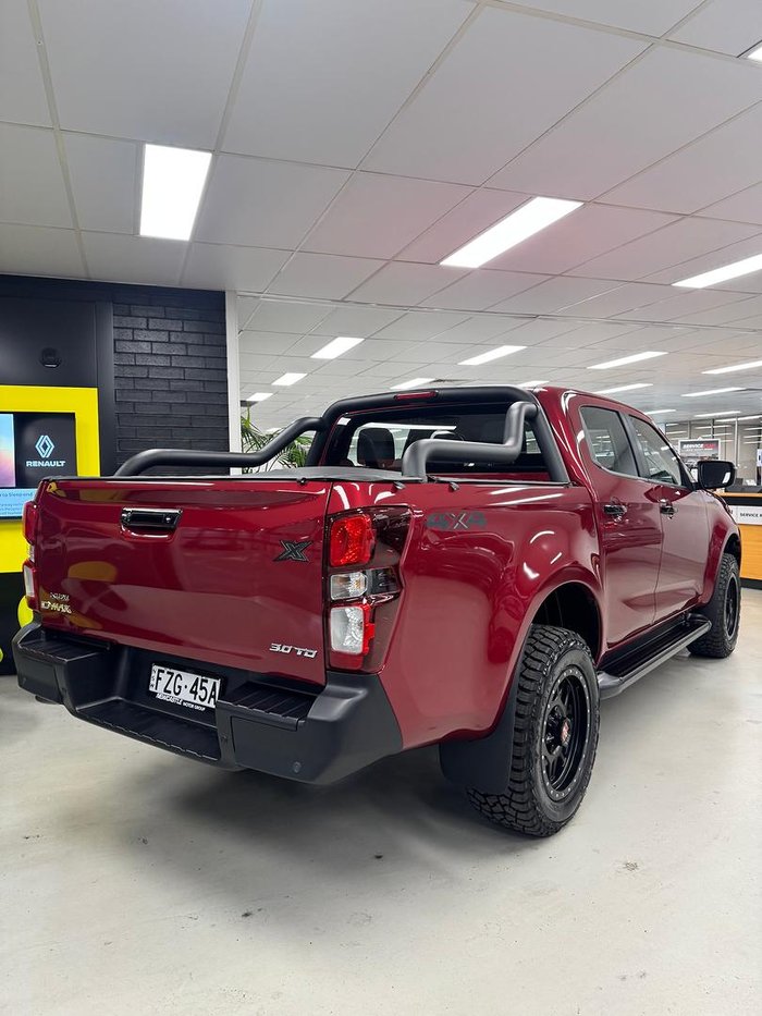 2025 Isuzu D-MAX X-RIDER MY25.5 4X4 Dual Range Magnetic Red