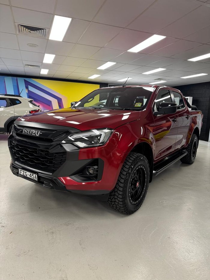 2025 Isuzu D-MAX X-RIDER