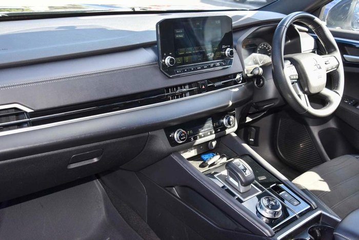 2023 Mitsubishi Outlander