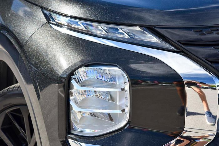 2023 Mitsubishi Outlander