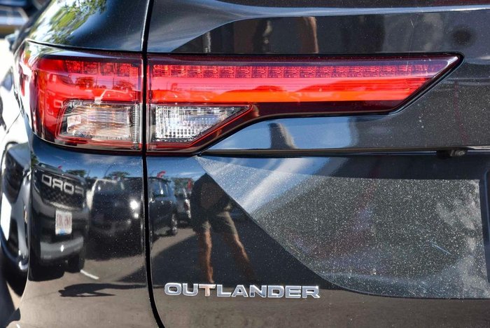 2023 Mitsubishi Outlander