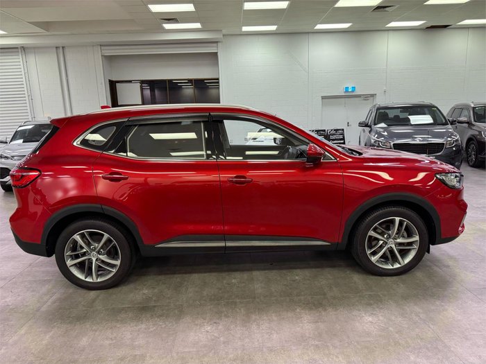 2022 MG HS Excite X