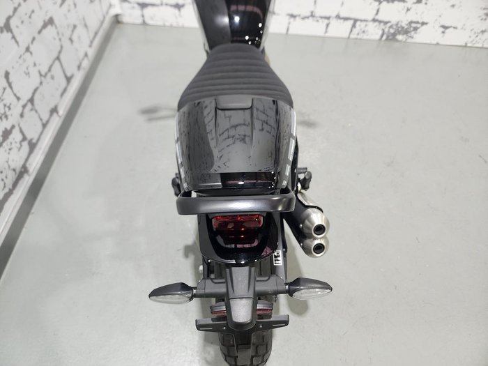 2026 Triumph Tracker 400 Tracker Black
