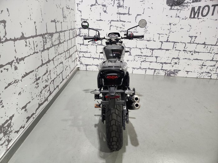 2026 Triumph Tracker 400 Tracker Black