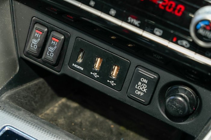 2022 Mitsubishi Pajero Sport GSR